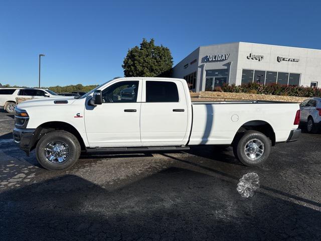 2026 RAM Ram 3500 RAM 3500 TRADESMAN CREW CAB 4X4 8 BOX