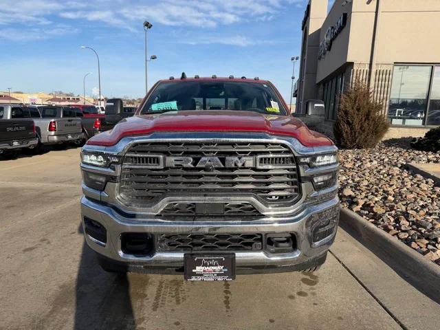2026 RAM Ram 2500 RAM 2500 TRADESMAN CREW CAB 4X4 64 BOX
