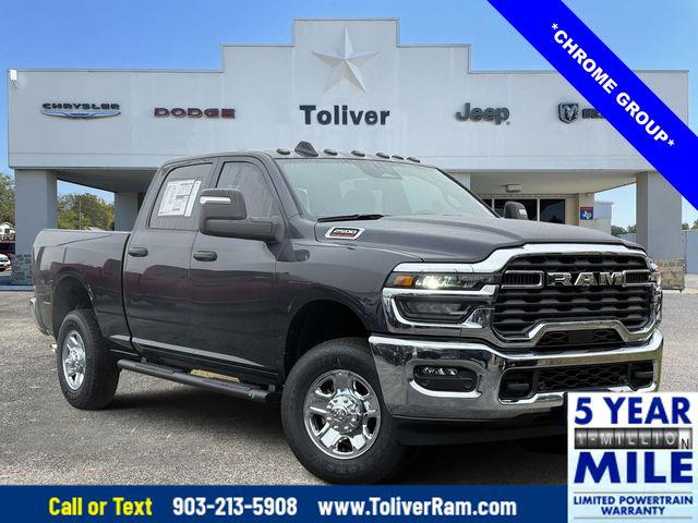 2026 RAM Ram 2500 RAM 2500 TRADESMAN CREW CAB 4X4 64 BOX