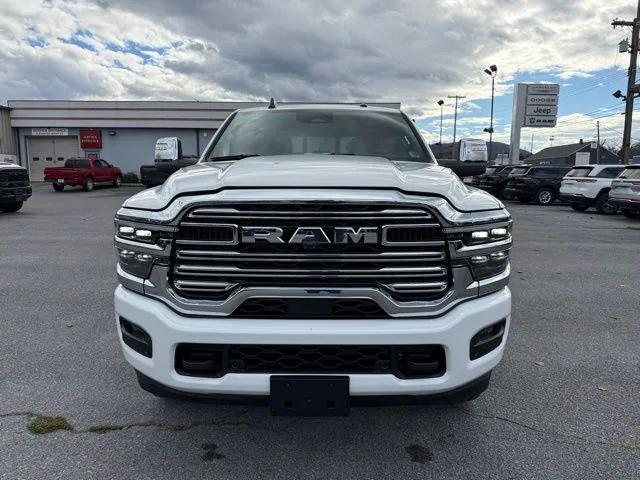 2026 RAM Ram 3500 RAM 3500 LARAMIE CREW CAB 4X4 8 BOX