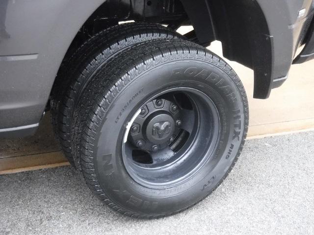 2026 RAM Ram 3500 RAM 3500 TRADESMAN CREW CAB 4X4 8 BOX