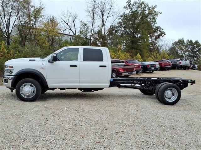 2026 RAM Ram 5500 Chassis Cab RAM 5500 TRADESMAN CHASSIS CREW CAB 4X4 84 CA 2026 RAM Ram 5500 Chassis Cab RAM 5500 TRADESMAN CHASSIS CREW CAB 4X4 84 CA