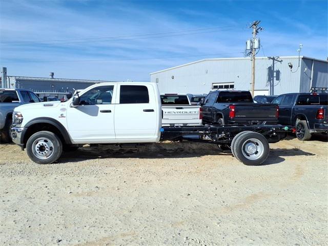 2026 RAM Ram 5500 Chassis Cab RAM 5500 TRADESMAN CHASSIS CREW CAB 4X4 84 CA 2026 RAM Ram 5500 Chassis Cab RAM 5500 TRADESMAN CHASSIS CREW CAB 4X4 84 CA
