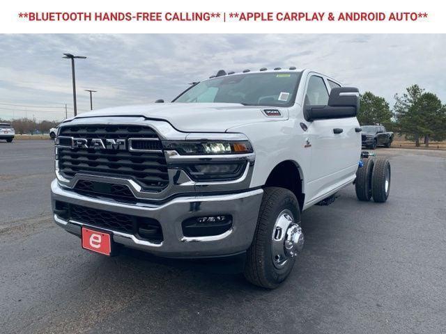 2026 RAM Ram 3500 Chassis Cab RAM 3500 TRADESMAN CREW CAB CHASSIS 4X4 60 CA
