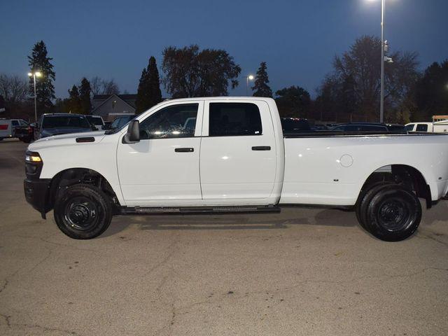 2026 RAM Ram 3500 RAM 3500 TRADESMAN CREW CAB 4X4 8 BOX 2026 RAM Ram 3500 RAM 3500 TRADESMAN CREW CAB 4X4 8 BOX