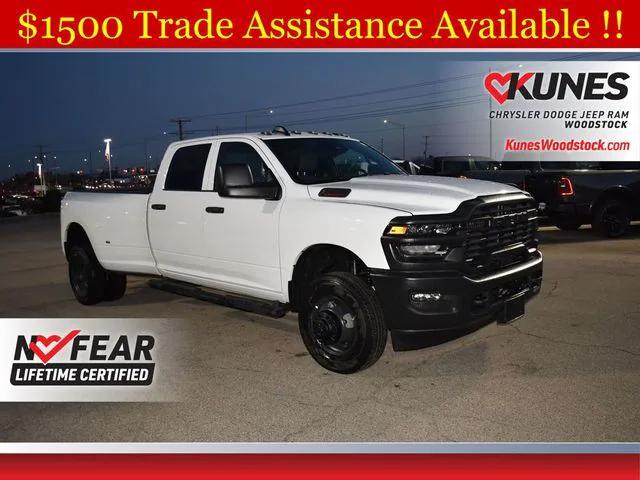 2026 RAM Ram 3500 RAM 3500 TRADESMAN CREW CAB 4X4 8 BOX