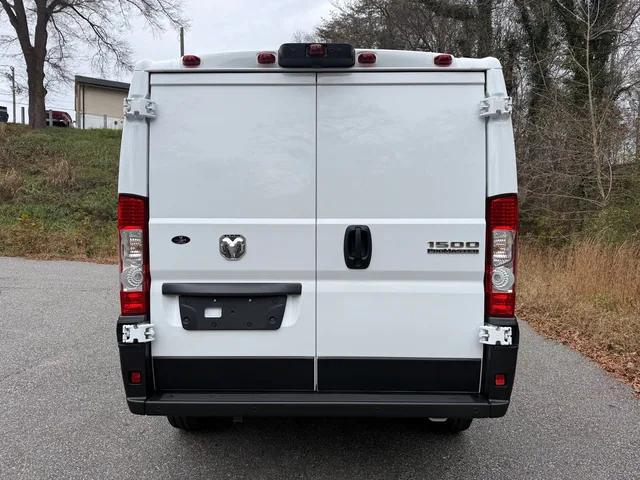 2026 Ram ProMaster Cargo Van Tradesman Low Roof 136" WB w/Pass Seat