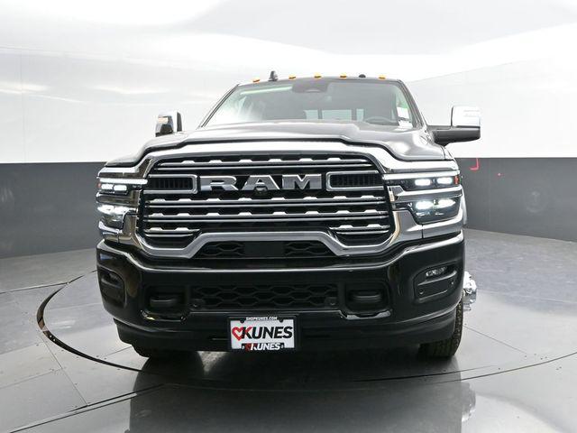 2026 RAM Ram 3500 RAM 3500 LIMITED LONGHORN CREW CAB 4X4 8 BOX