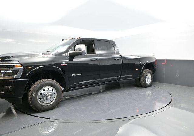 2026 RAM Ram 3500 RAM 3500 LIMITED LONGHORN CREW CAB 4X4 8 BOX