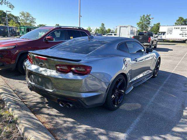 2022 Chevrolet Camaro RWD Coupe LT1