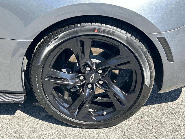 2022 Chevrolet Camaro RWD Coupe LT1