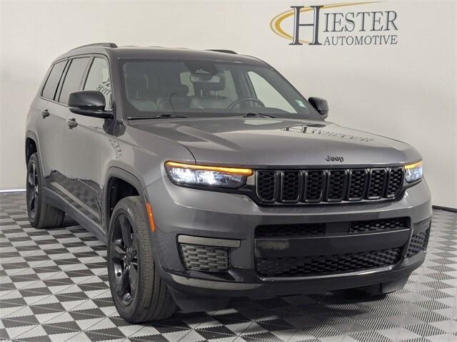 2022 Jeep Grand Cherokee L Altitude 4x2