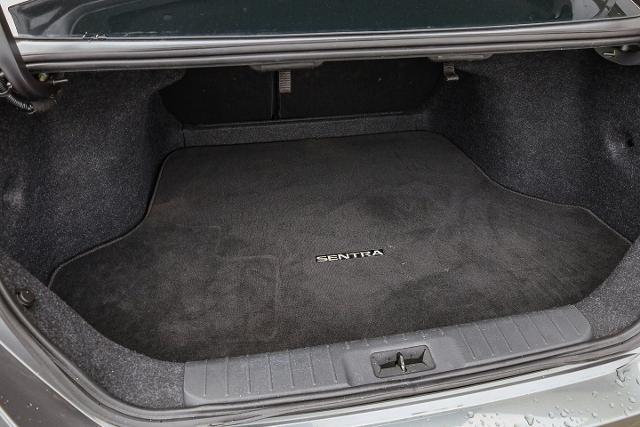 2022 Nissan Sentra SR Xtronic CVT
