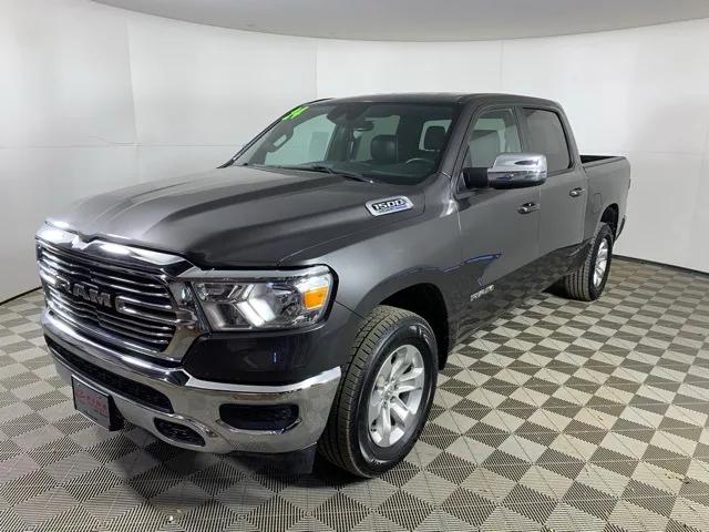 2024 RAM 1500 Laramie Crew Cab 4x4 57 Box 2024 RAM 1500 Laramie Crew Cab 4x4 57 Box