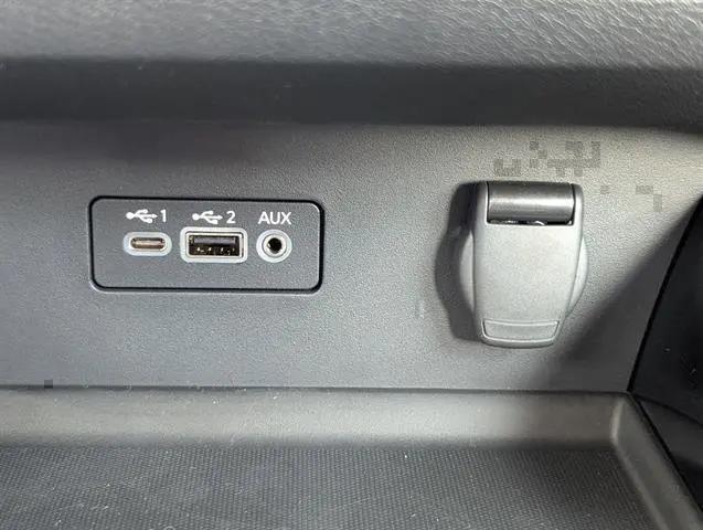2025 Nissan Altima SR FWD