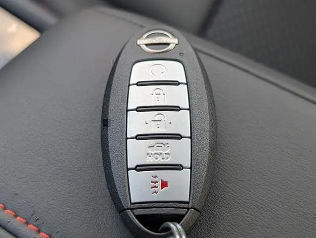 2025 Nissan Altima SR FWD