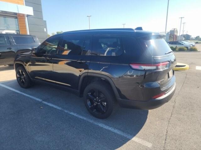 2023 Jeep Grand Cherokee L Altitude 4x4