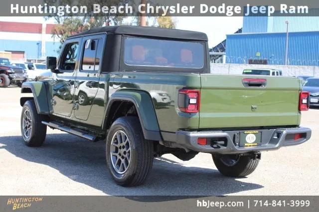 2021 Jeep Gladiator Willys 4x4