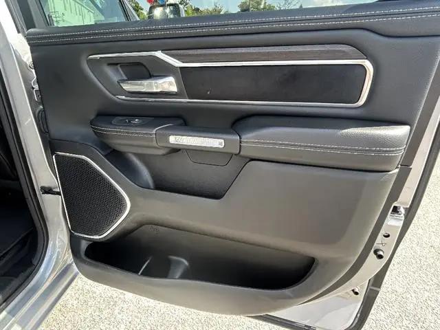 2025 Ram 1500 Laramie Crew Cab 4x4 57 Box