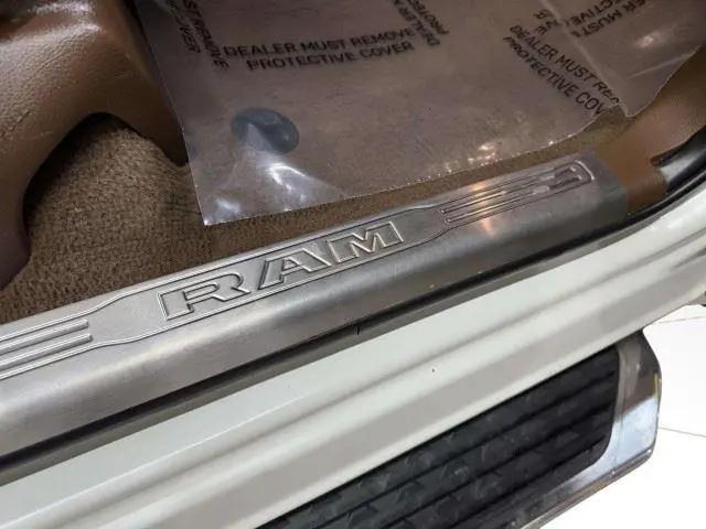 2020 Jeep Ram 2500 Laramie Crew Cab 4x4 6'4" Box