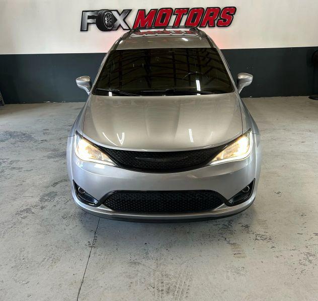 2019 Chrysler Pacifica Touring L