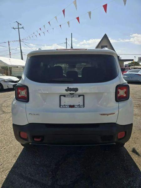 2015 Jeep Renegade Trailhawk