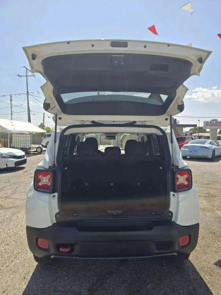 2015 Jeep Renegade Trailhawk