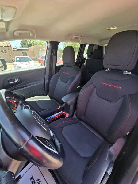 2015 Jeep Renegade Trailhawk
