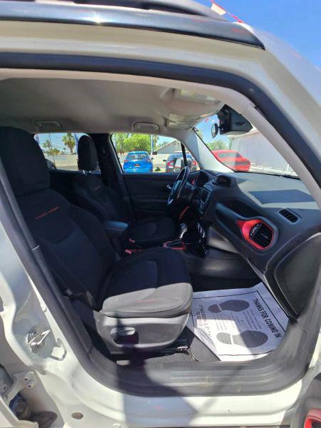 2015 Jeep Renegade Trailhawk