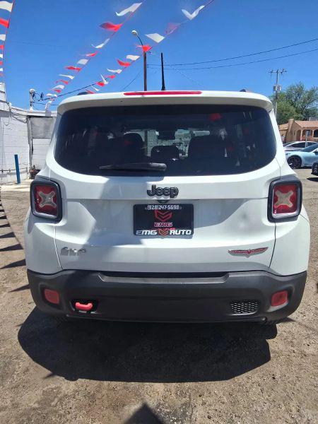 2015 Jeep Renegade Trailhawk