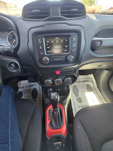 2015 Jeep Renegade Trailhawk