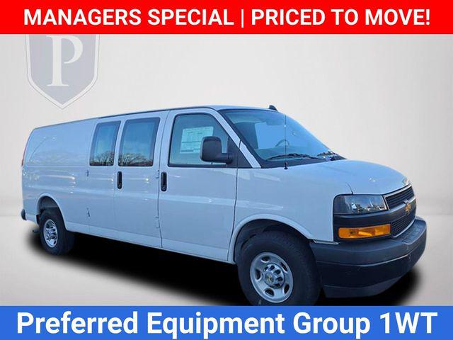 2025 Chevrolet Express Cargo Van RWD 2500 Extended Wheelbase WT