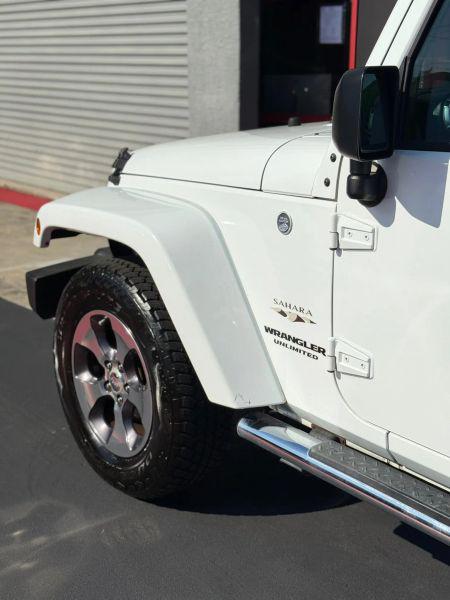 2016 Jeep Wrangler Unlimited Sahara
