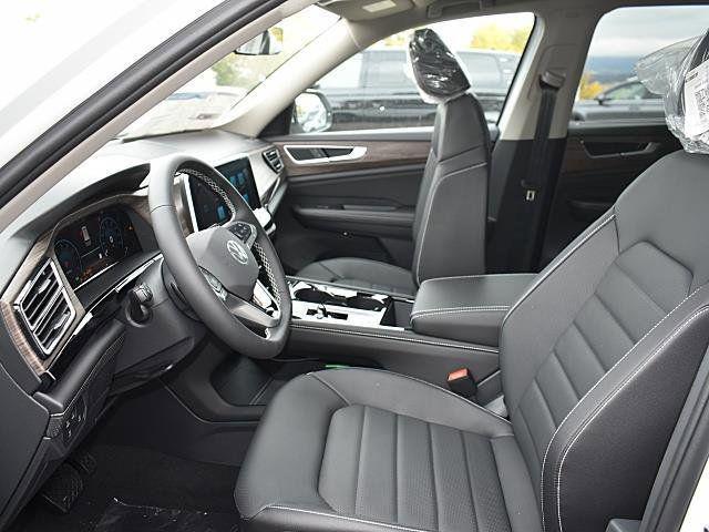 2026 Volkswagen Atlas SEL