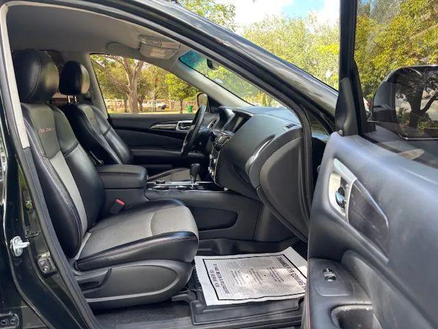 2020 Nissan Pathfinder SV 4WD