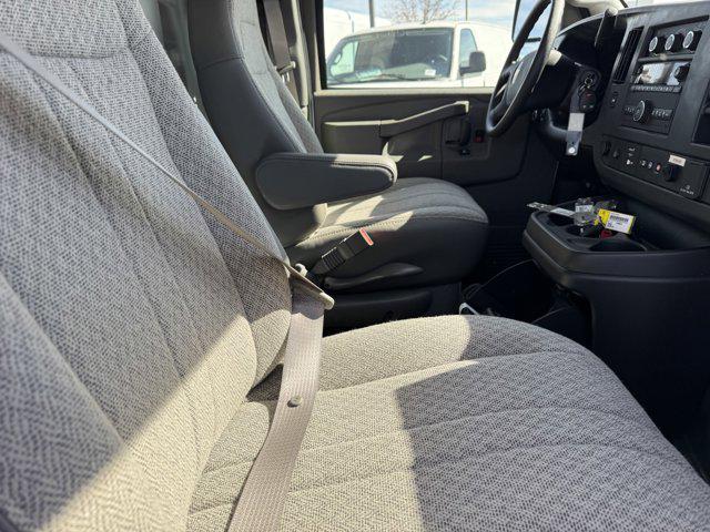 2025 Chevrolet Express Cutaway Work Van