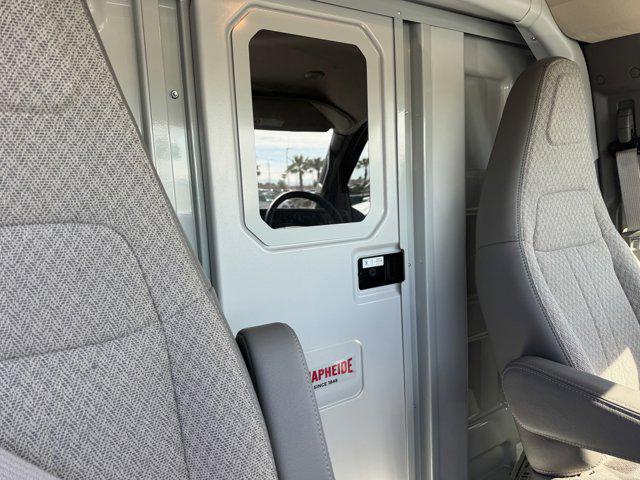 2025 Chevrolet Express Cutaway Work Van