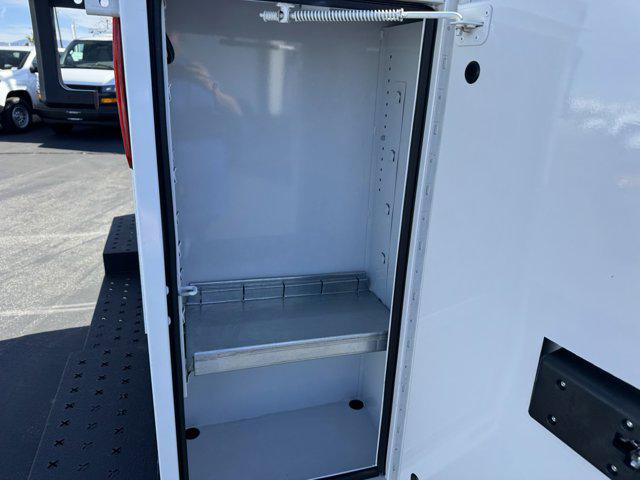 2025 Chevrolet Express Cutaway Work Van