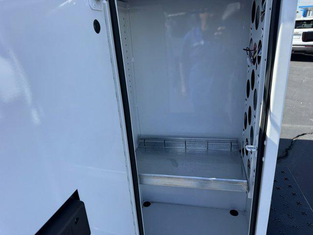 2025 Chevrolet Express Cutaway Work Van