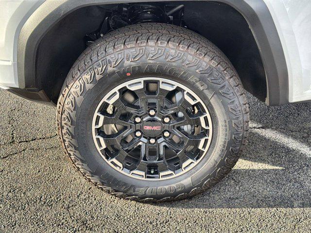 2026 GMC Canyon 4WD AT4