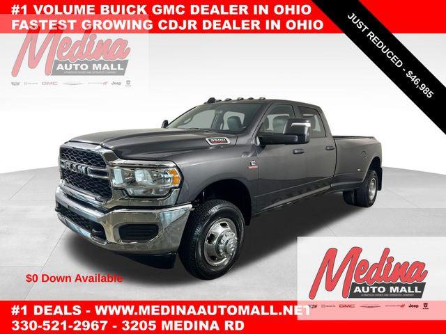 2024 RAM 3500 Tradesman Crew Cab 4x4 8 Box 2024 RAM 3500 Tradesman Crew Cab 4x4 8 Box