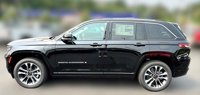 2022 Jeep Grand Cherokee 4xe Overland 4x4