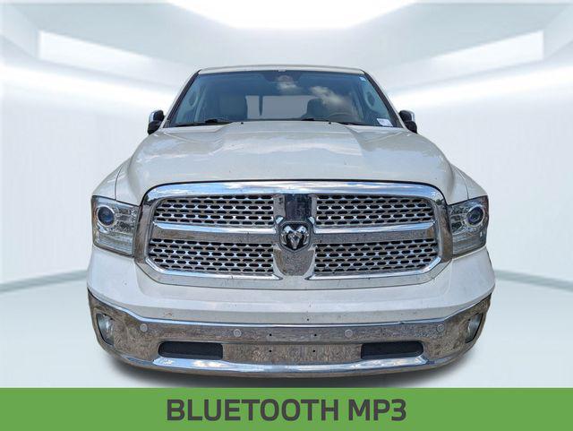 2018 RAM 1500 Laramie Crew Cab 4x4 64 Box
