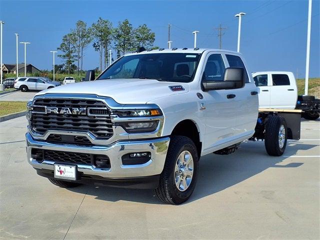 2026 RAM Ram 3500 Chassis Cab RAM 3500 TRADESMAN CREW CAB CHASSIS 4X4 60 CA