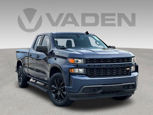 2021 Chevrolet Silverado 1500 2WD Double Cab Standard Bed Custom 2021 Chevrolet Silverado 1500 2WD Double Cab Standard Bed Custom