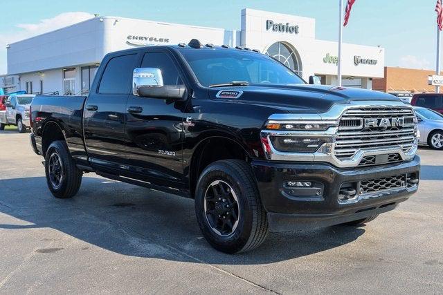 2025 RAM 2500 Laramie Crew Cab 4x4 64 Box