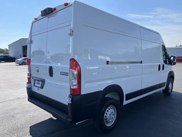 2025 RAM ProMaster 2500 Cargo Van Tradesman High Roof 159 WB w/Pass Seat