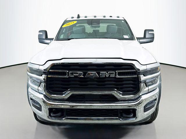 2025 RAM 5500 Chassis Tradesman/Big Horn
