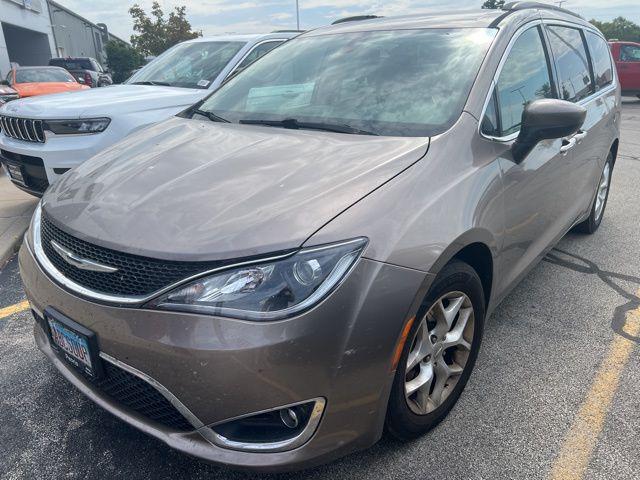 2017 Chrysler Pacifica Touring Plus
