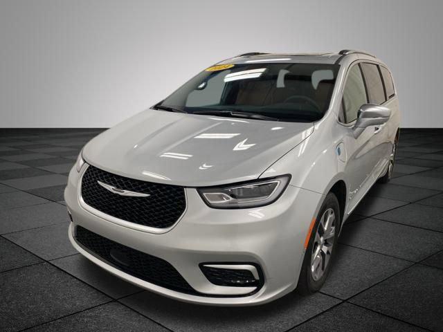 2024 Chrysler Pacifica Hybrid Pinnacle 2024 Chrysler Pacifica Hybrid Pinnacle
